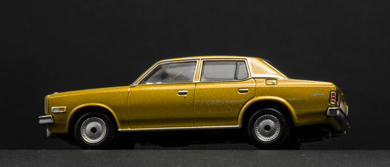Illustration for article titled Land of the Rising Sun-Day - Super Custom Mazda Luce Legato